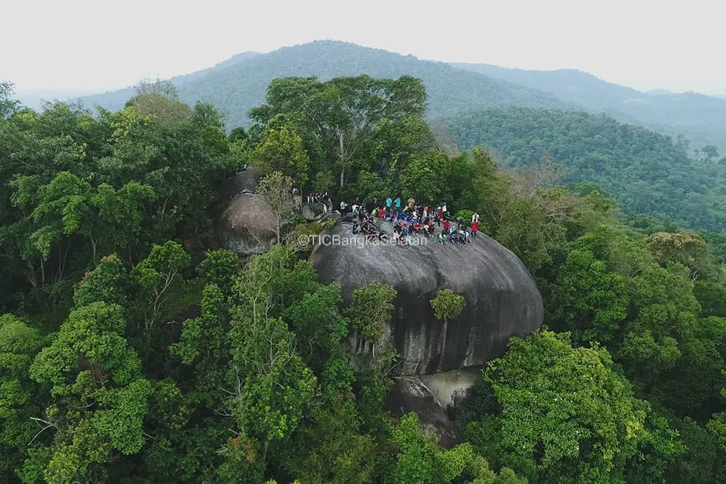 bukit nenek